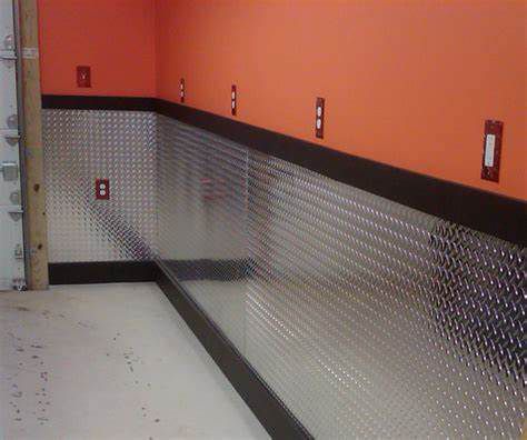 wall2.jpg