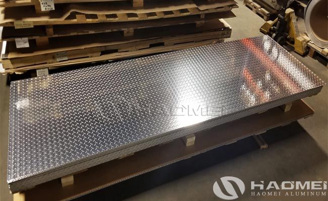 4 x 8 Diamond Plate Sheet Metal