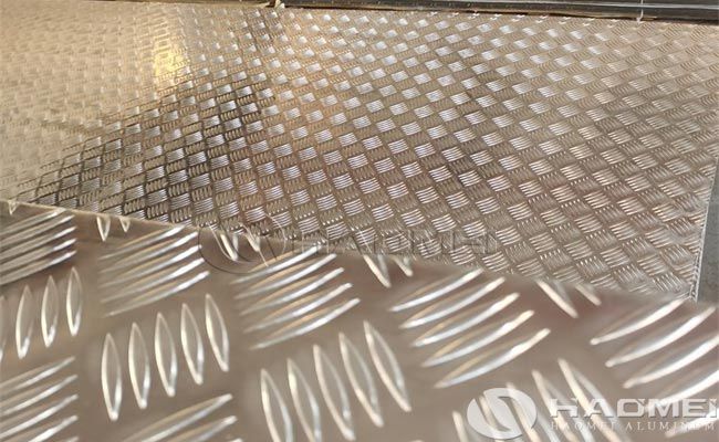 5 Bar Checkered Aluminum Plate