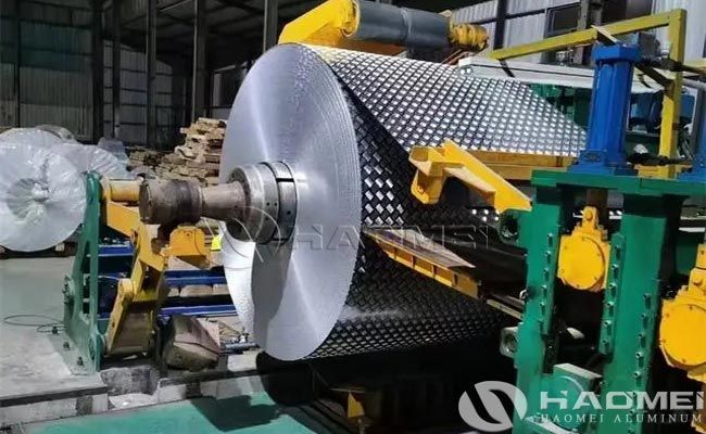 how is aluminium checker plate produced