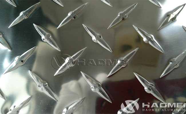 Tread Brite Diamond Plate